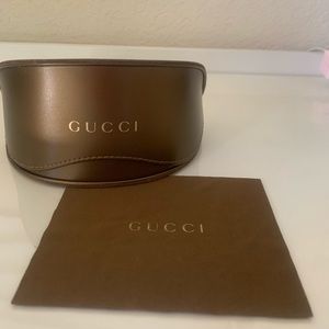 Gucci Sunglasses Case with cleaning cloth